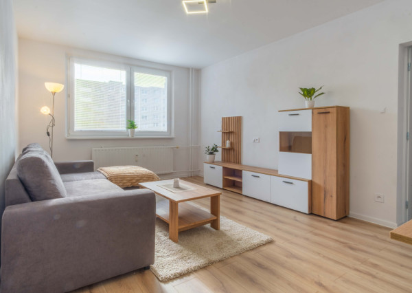 Na prenájom výnimočný 2-izbový byt v Poprade