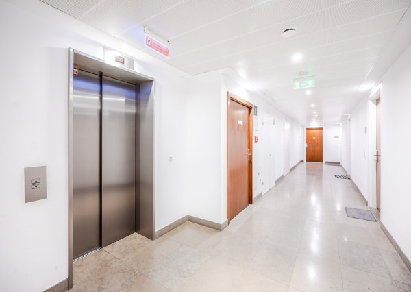 Prenájom - 3i byt s terasou a parkovacím státím v Eurovea