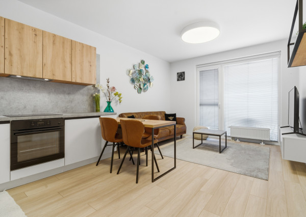 Na prenájom exkluzívny 2-izbový byt s balkónom v Bratislave