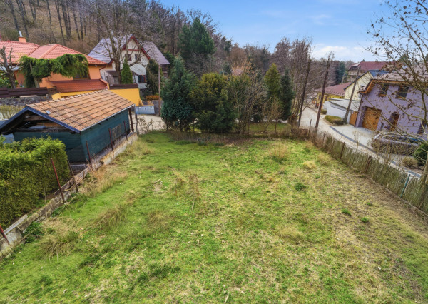 Výnimočné bývanie pod lesom - 5-izbový rodinný dom Limbach so záhradou