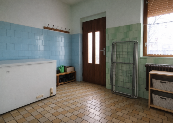 Na predaj čiastočne prerobený rodinný dom v obci Otrhánky