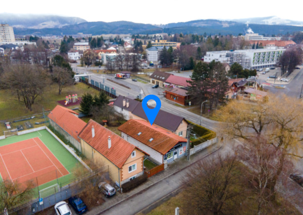 Na predaj polyfunkčný objekt s potenciálom na ubytovanie v srdci Turčianskych Teplíc