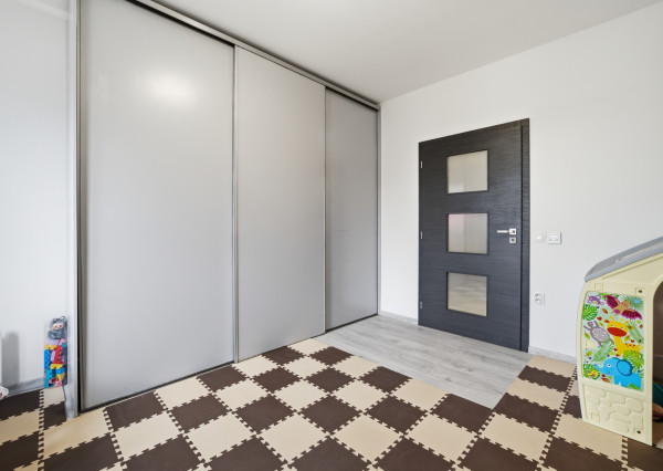 Na predaj rodinný dom s krásnou záhradou v obci Hrubý Šúr