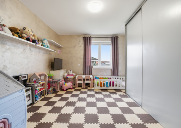 Na predaj rodinný dom s krásnou záhradou v obci Hrubý Šúr