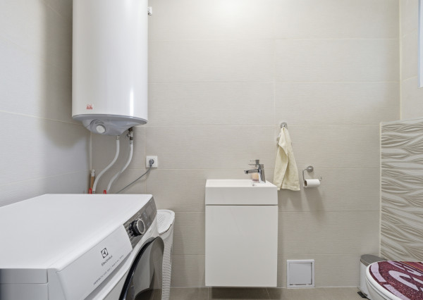 Na predaj rodinný dom s krásnou záhradou v obci Hrubý Šúr