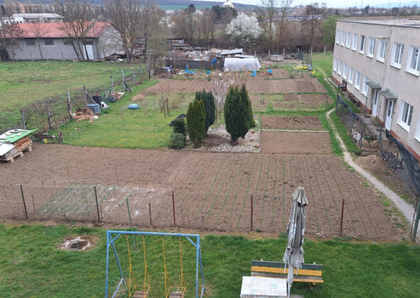 Na predaj čiastočne zariadený 2-izbový byt v Bánovciach nad Bebravou