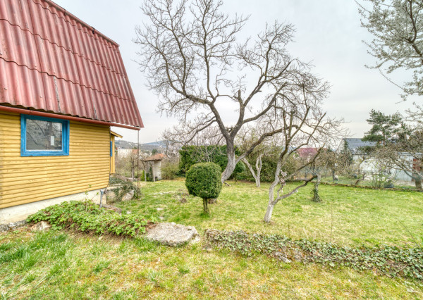 Na predaj záhrada s chatkou v obci Dolné Štitáre