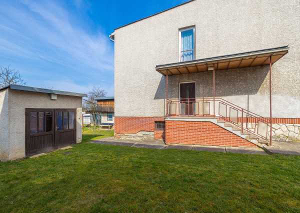 Na predaj viacgeneračný rodinný dom s potenciálom v Stropkove