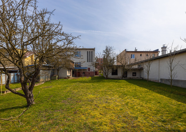 Na predaj viacgeneračný rodinný dom s potenciálom v Stropkove