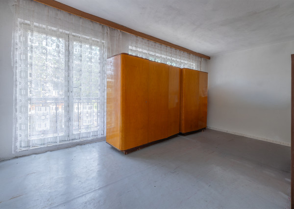 Na predaj viacgeneračný rodinný dom s potenciálom v Stropkove