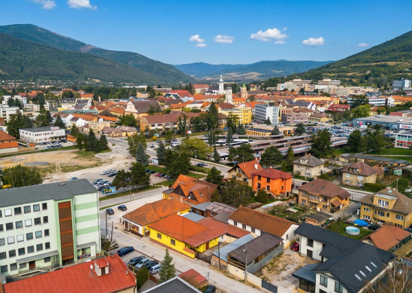 Na predaj komerčné priestory v Rožňave.