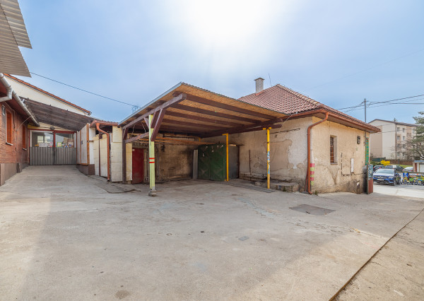 Na predaj komerčné priestory v Rožňave.