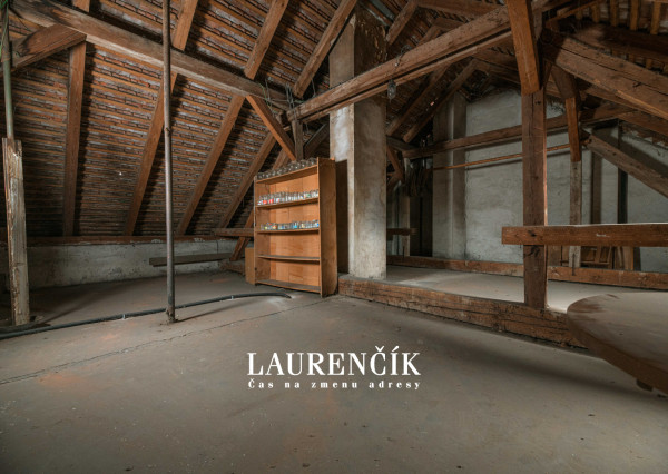 NA PREDAJ | RODINNÝ DOM VO VYHĽADÁVANEJ LOKALITE | TRENČÍN - KÚTY