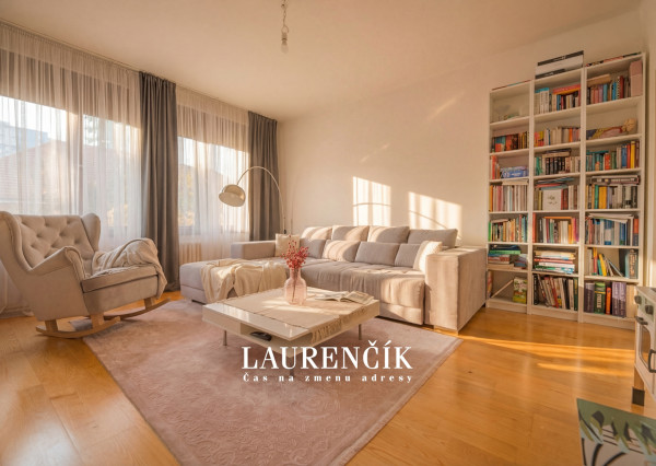 NA PREDAJ | RODINNÝ DOM V ŠIRŠOM CENTRE TRENČÍNA