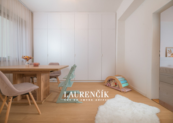 NA PREDAJ | RODINNÝ DOM V ŠIRŠOM CENTRE TRENČÍNA