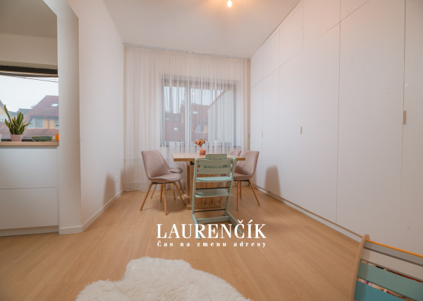 NA PREDAJ | RODINNÝ DOM V ŠIRŠOM CENTRE TRENČÍNA