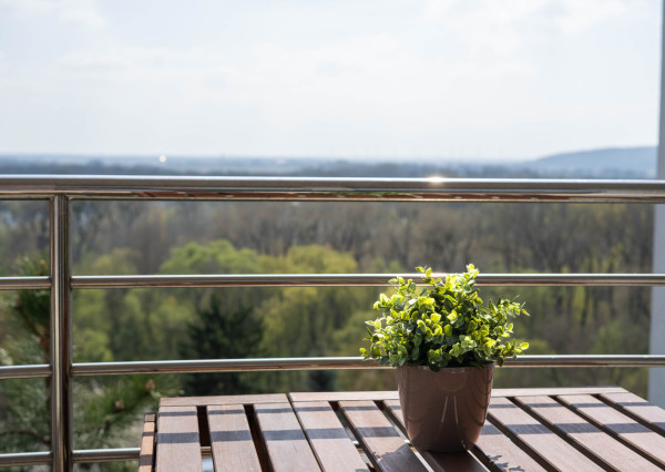 Na predaj reprezentatívny 6-izbový byt s garážou s výhľadom na Rakúsko