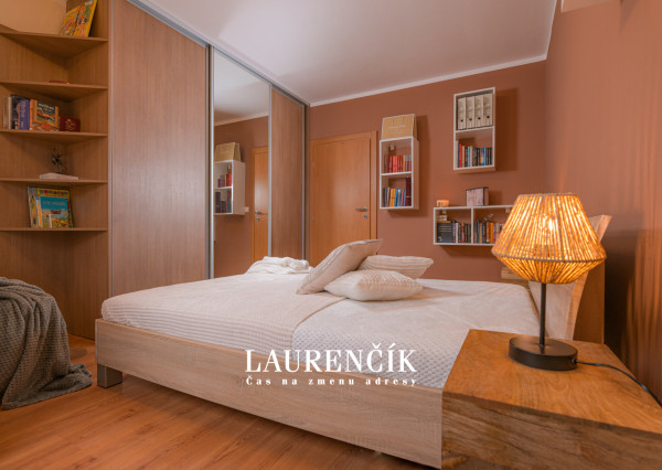 NA PREDAJ | 3 - IZBOVÝ BYT V TRENČÍNE - VÝCHODNÁ ULICA