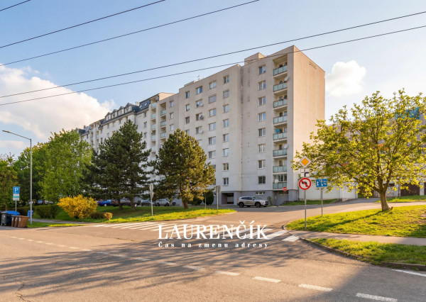 NA PREDAJ | 3 - IZBOVÝ BYT V TRENČÍNE, UL. VÝCHODNÁ