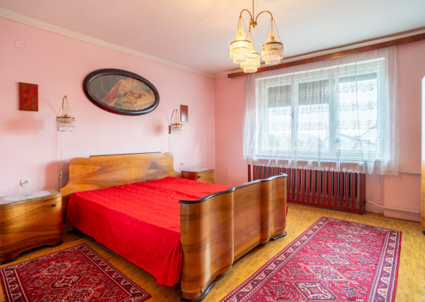 Na predaj samostatne stojaci rodinný dom v obci Veľké Leváre