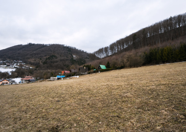 Na predaj investičný pozemok v rozvíjajúcej sa lokalite Lysica