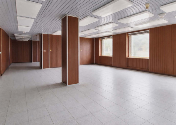 Na predaj budova pre podnikanie alebo investíciu v Bánovciach