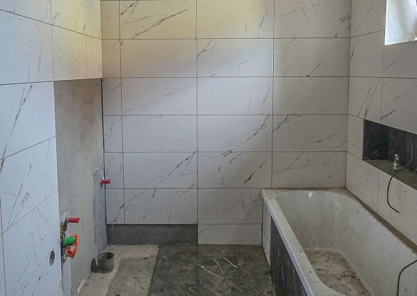 Na predaj rodinný dom s veľkým pozemkom v obci Šalgočka