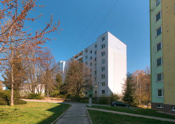 Na predaj 3izbový byt v pôvodnom stave v Trenčíne