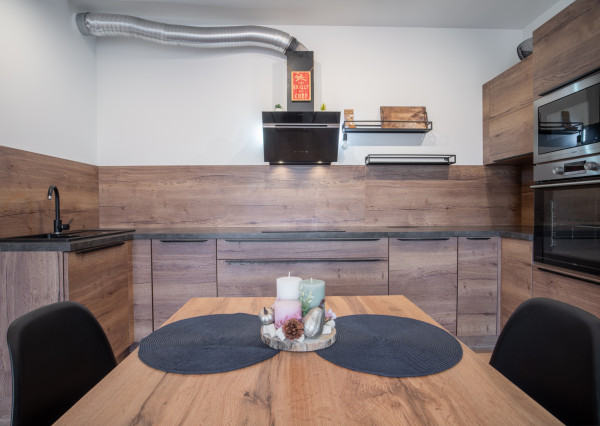 Na prenájom dizajnový 2-izbový byt v bytovom komplexe Bory v Lamači