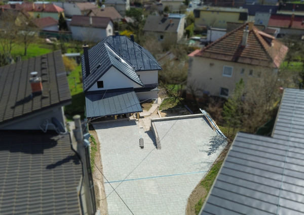 Na predaj kompletne zrekonštruovaný rodinný dom v Banskej Bystrici