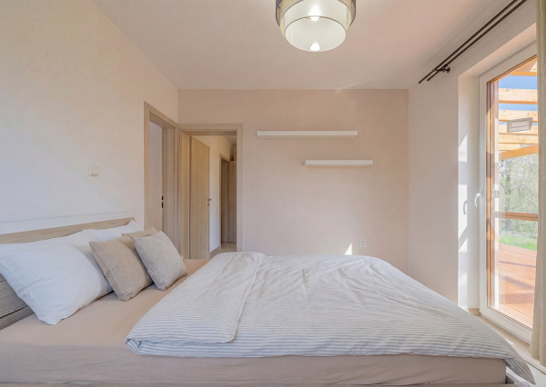 Na predaj čiastočne zariadený rodinný dom v obci Ďurďošík