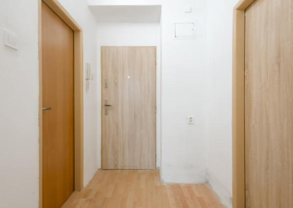 Na prenájom čiastočne zariadený 1-izbový byt v Martine-Podháj