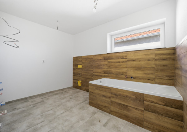 Na predaj rodinný dom v štandarde v Novej Vsi nad Žitavou