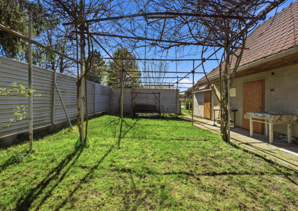 Na predaj vidiecky rodinný dom v obci Lakšárska Nová Ves
