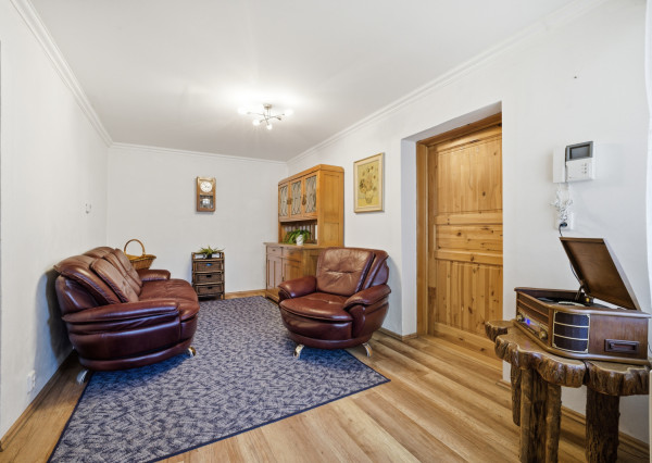 Na predaj vidiecky rodinný dom v obci Lakšárska Nová Ves