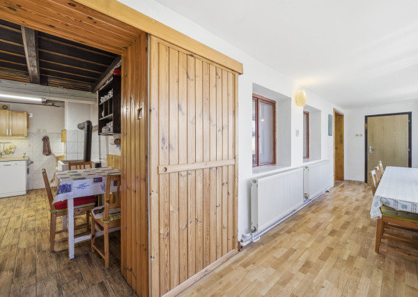 Na predaj vidiecky rodinný dom v obci Lakšárska Nová Ves