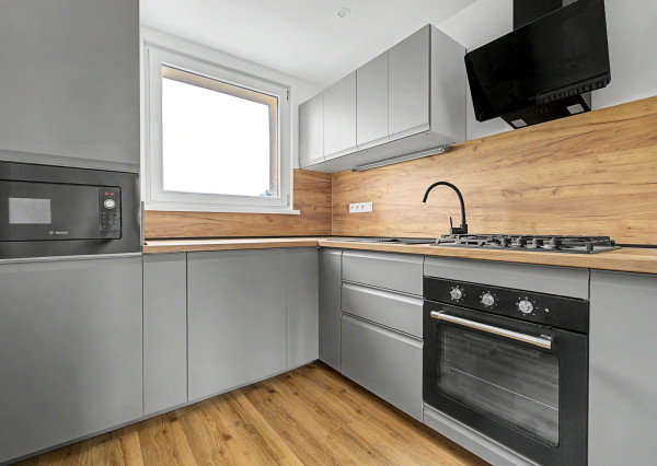 Na predaj prerobený 3-izbový byt s loggiou, Martin-Košúty II