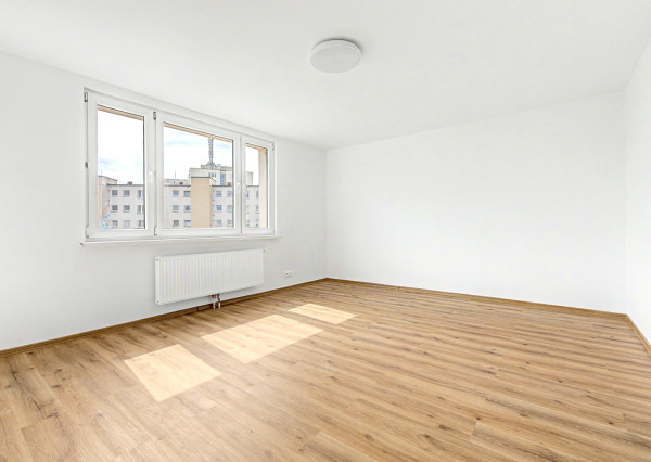 Na predaj prerobený 3-izbový byt s loggiou, Martin-Košúty II