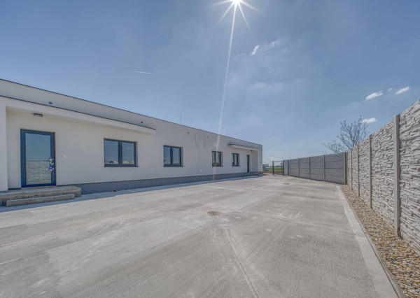 Na predaj rodinný dom v obci Tešedíkovo