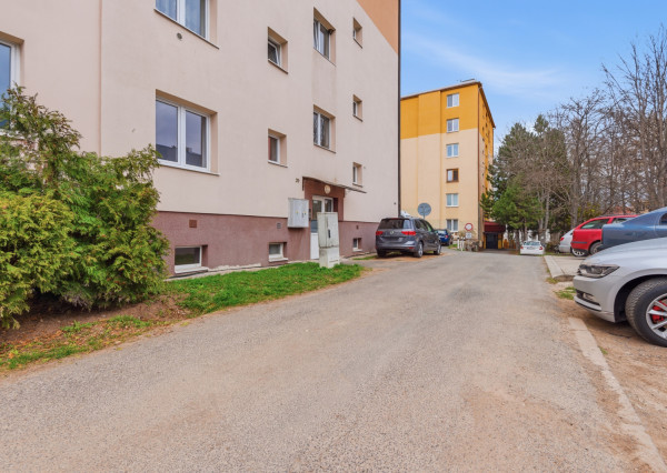 Na prenájom kompletne prerobený 2-izbový byt v Poprade