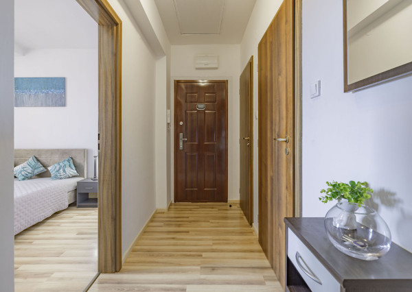 Na prenájom 2-izbový podkrovný byt s výhľadom v Prešove