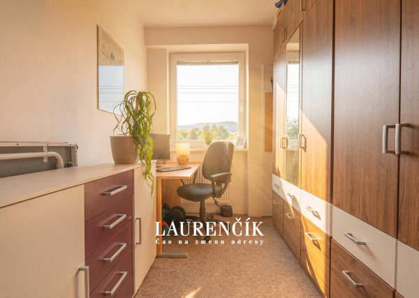 NA PREDAJ | DVOJGENERAČNÝ RODINNÝ DOM NITRIANSKE PRAVNO