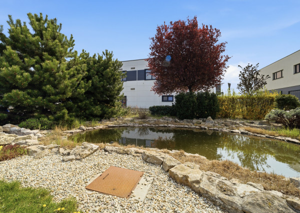 Na prenájom dve kancelárie na Zavarskej ulici v Trnave