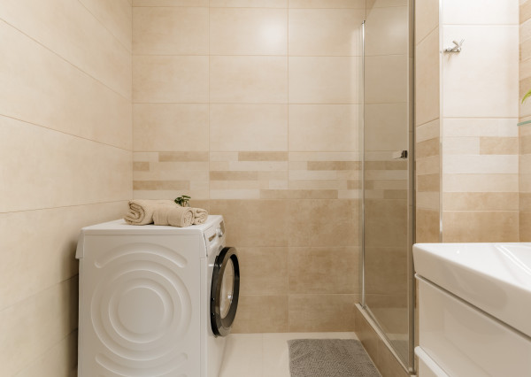 Na prenájom nový a zariadený 2-izbový byt v Žiline