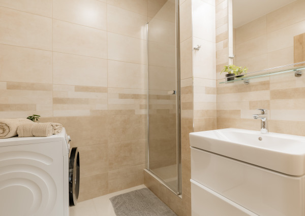 Na prenájom nový a zariadený 2-izbový byt v Žiline