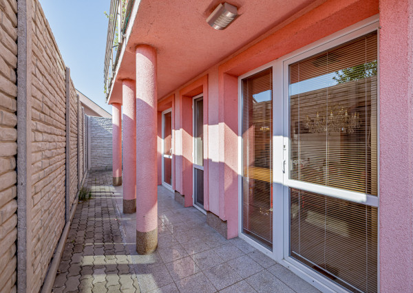 Na predaj 6-izbový rodinný dom s krásnou záhradou v Šamoríne