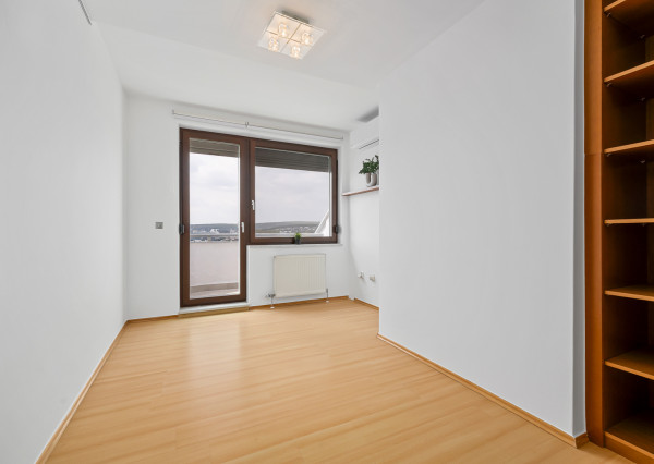 Na predaj luxusný mezonet s terasou a garážou v Starom meste