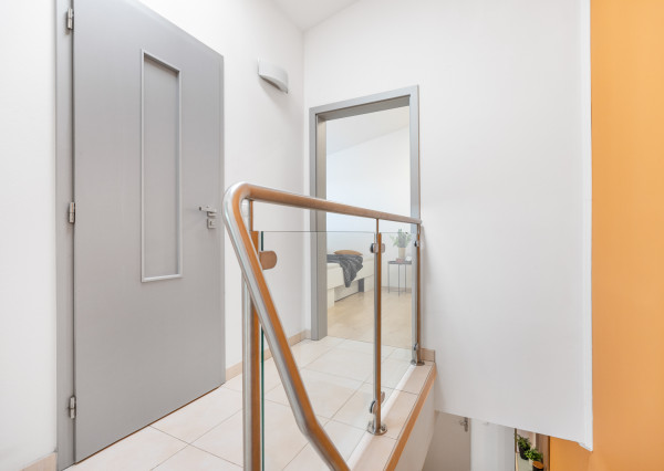 Na predaj 3-izbový mezonet s parkovaním - Dunajská Lužná