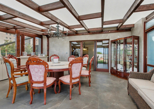 Na predaj 4-izbový penthouse so zimnou záhradou v Šamoríne