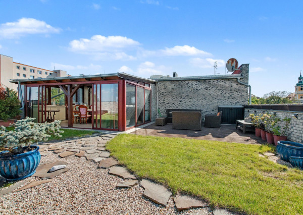 Na predaj 4-izbový penthouse so zimnou záhradou v Šamoríne